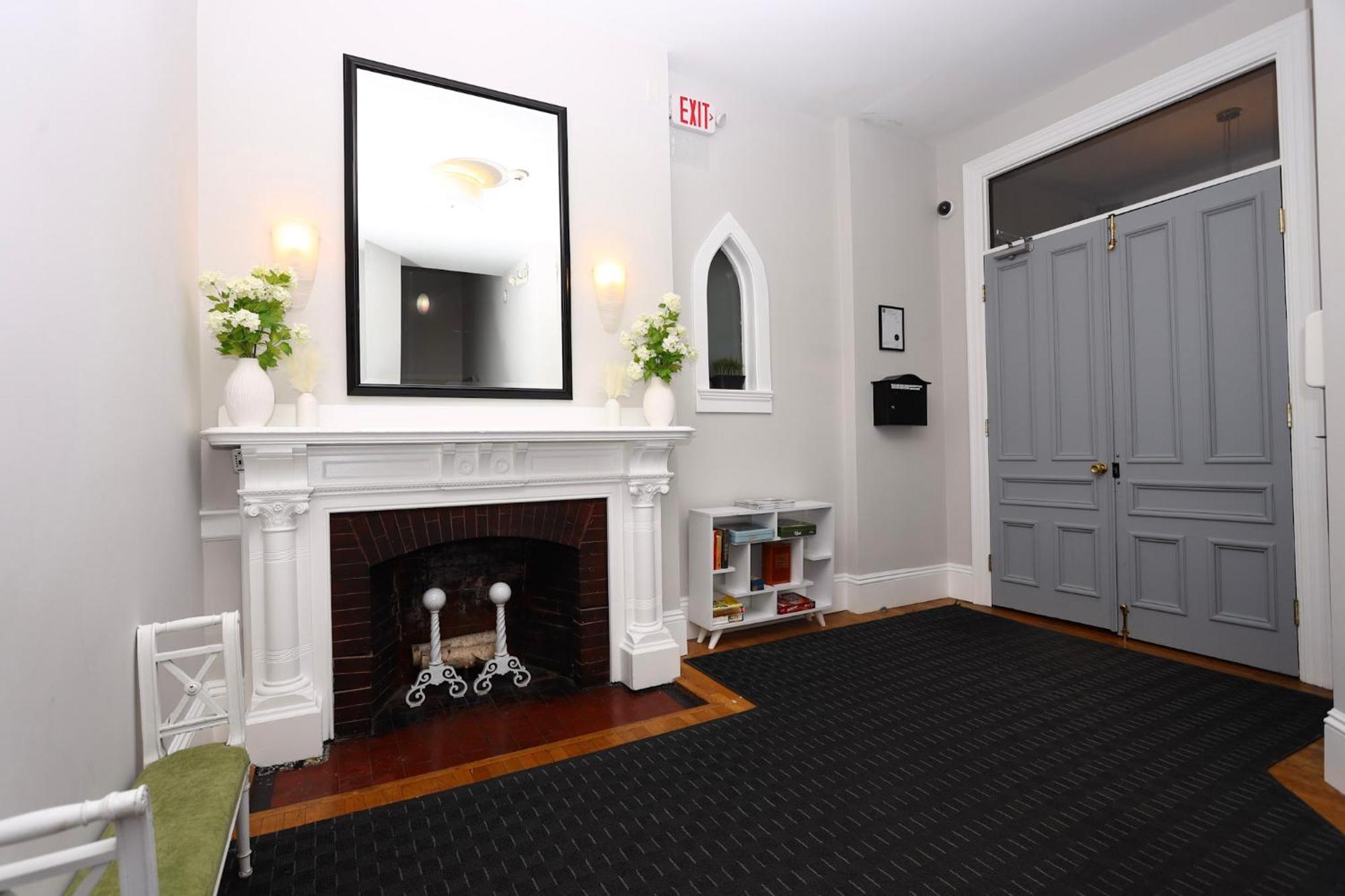 Stylish Studio On Newbury St, This Is Boston! #12 Luaran gambar
